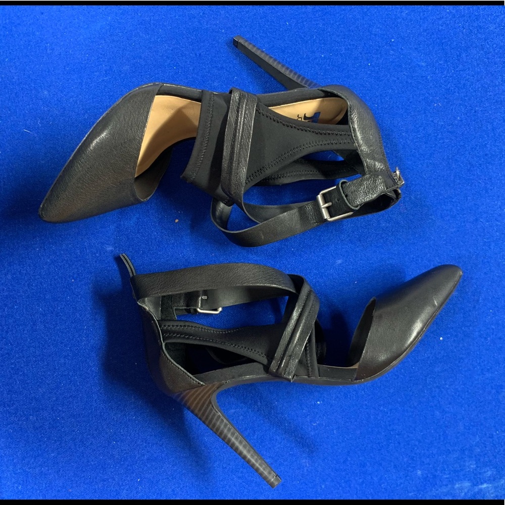 Joe’s Jeans black leather scrappy pointy toe heels Womens 9.5